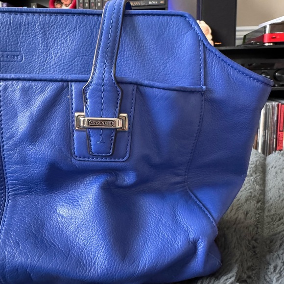 Classic Leather Tote Bag - Cobalt Blue - Picture 3 of 10